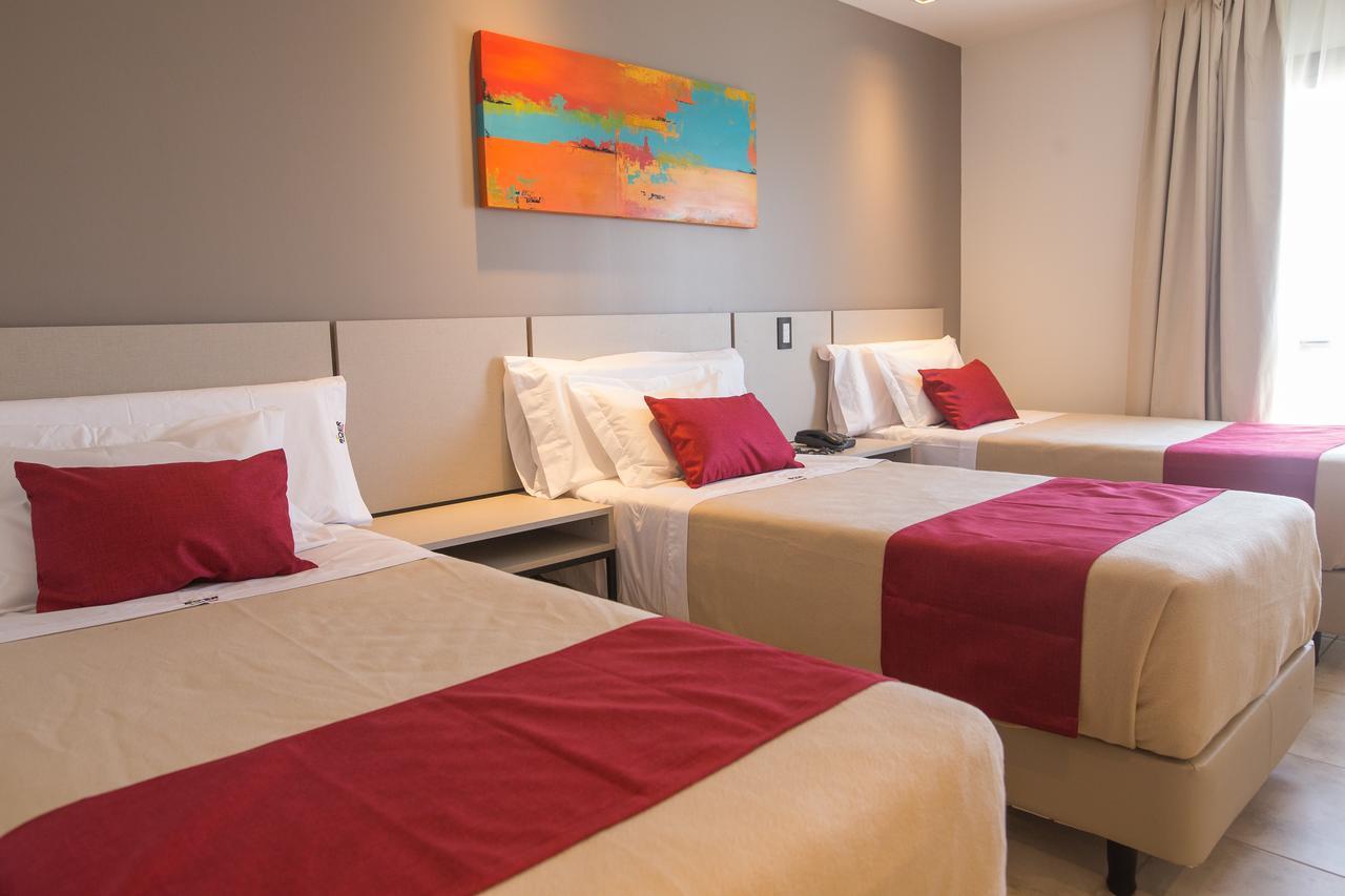 Boer Hotel By Kube Dean Funes Ngoại thất bức ảnh