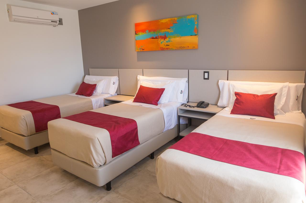 Boer Hotel By Kube Dean Funes Ngoại thất bức ảnh