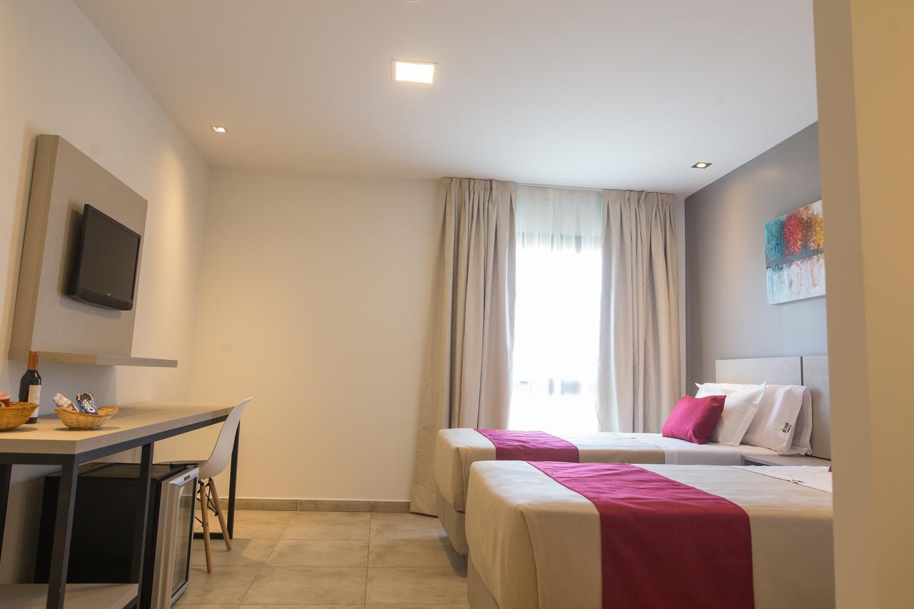 Boer Hotel By Kube Dean Funes Ngoại thất bức ảnh